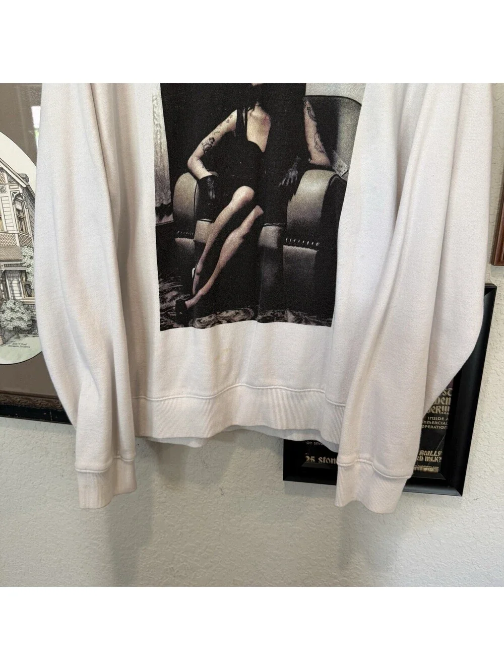 Vintage 00s RARE Mens Amy Winehouse White Portrait Pop Sweatshirt Size Large
